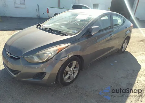 2013 Hyundai Elantra Gls from USA, damaged, VIN 5NPDH4AE9DH323970